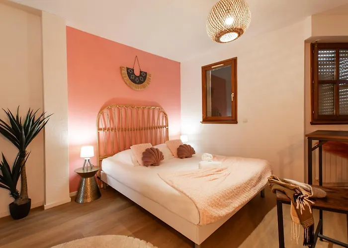 Nouveau - Le Cityscape - Petite Venise Apartment *